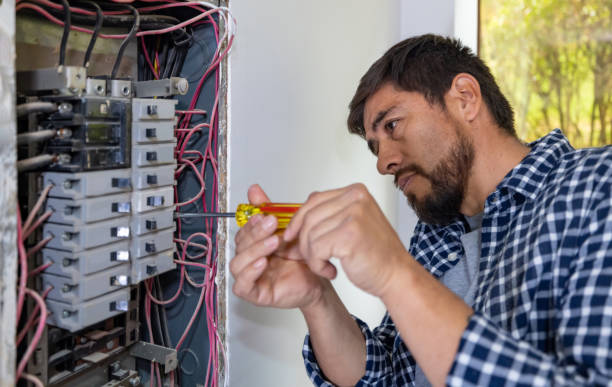 Best Local Electrician Companies  in Rockville, MD